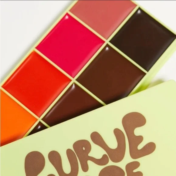 Made by Mitchell Curve Case Cream Palette in Deep Blush Bronzer Contour BNIB